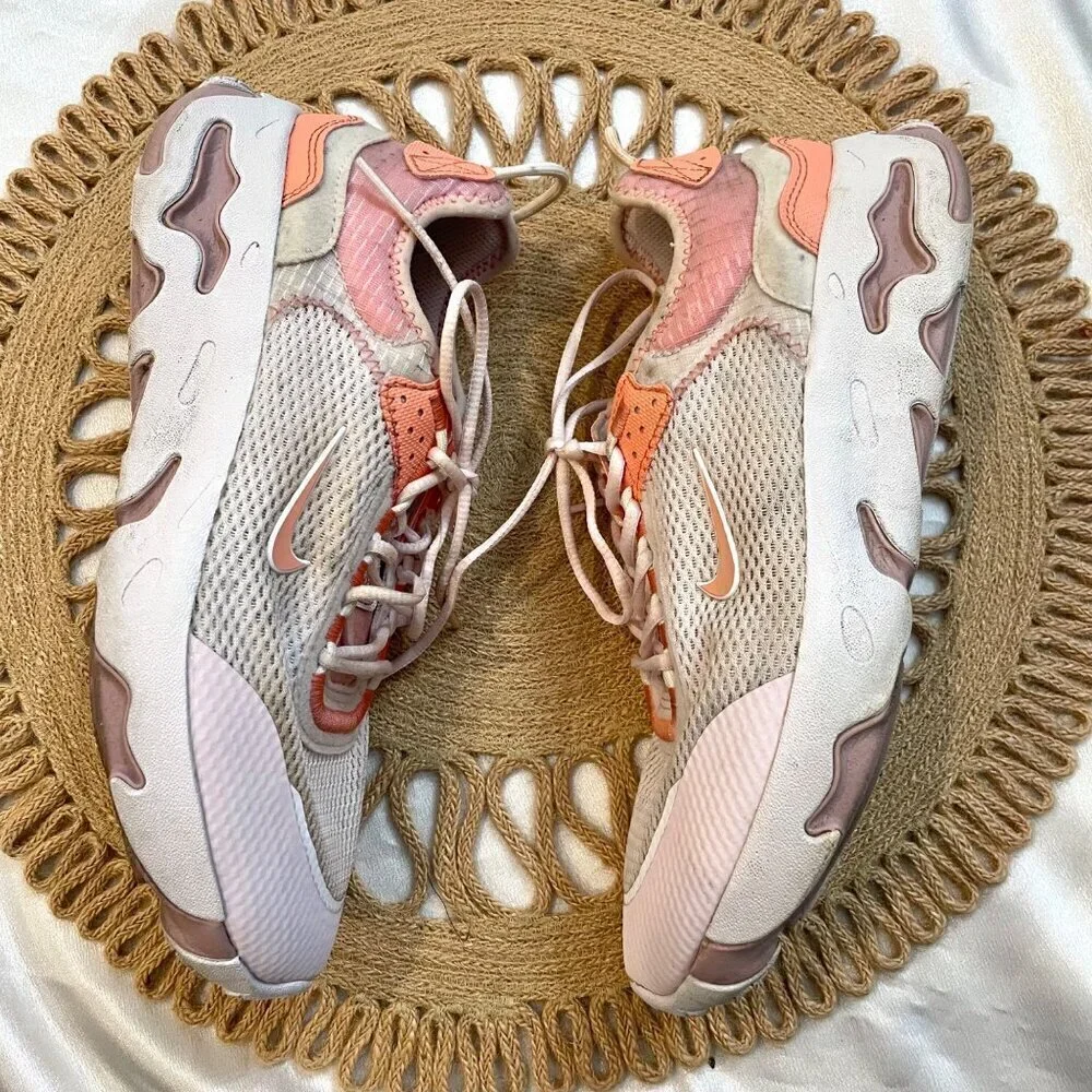 Nike React Live Light Violet Crimson Bliss Sneakers Size 7Y CW1622-500
